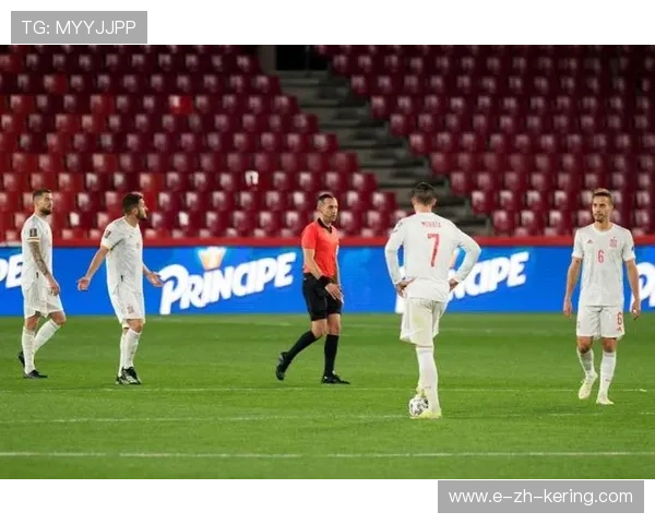 反越位单刀推进冷静收尾改写比分，足球赛场的致命一击